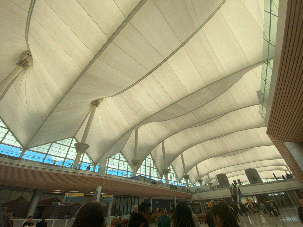 Denver airport DEN 